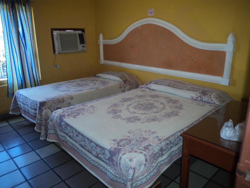 Hotel Del Valle Los Mochis Zimmer foto