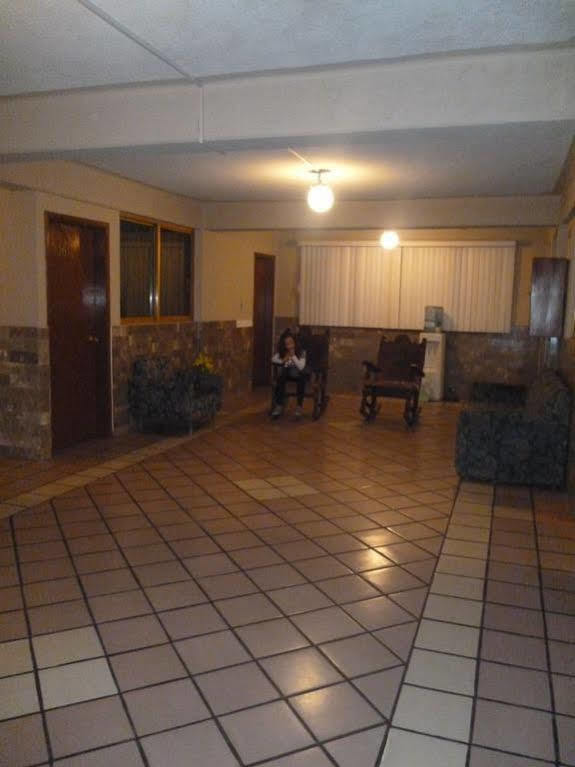 Hotel Del Valle Los Mochis Exterior foto